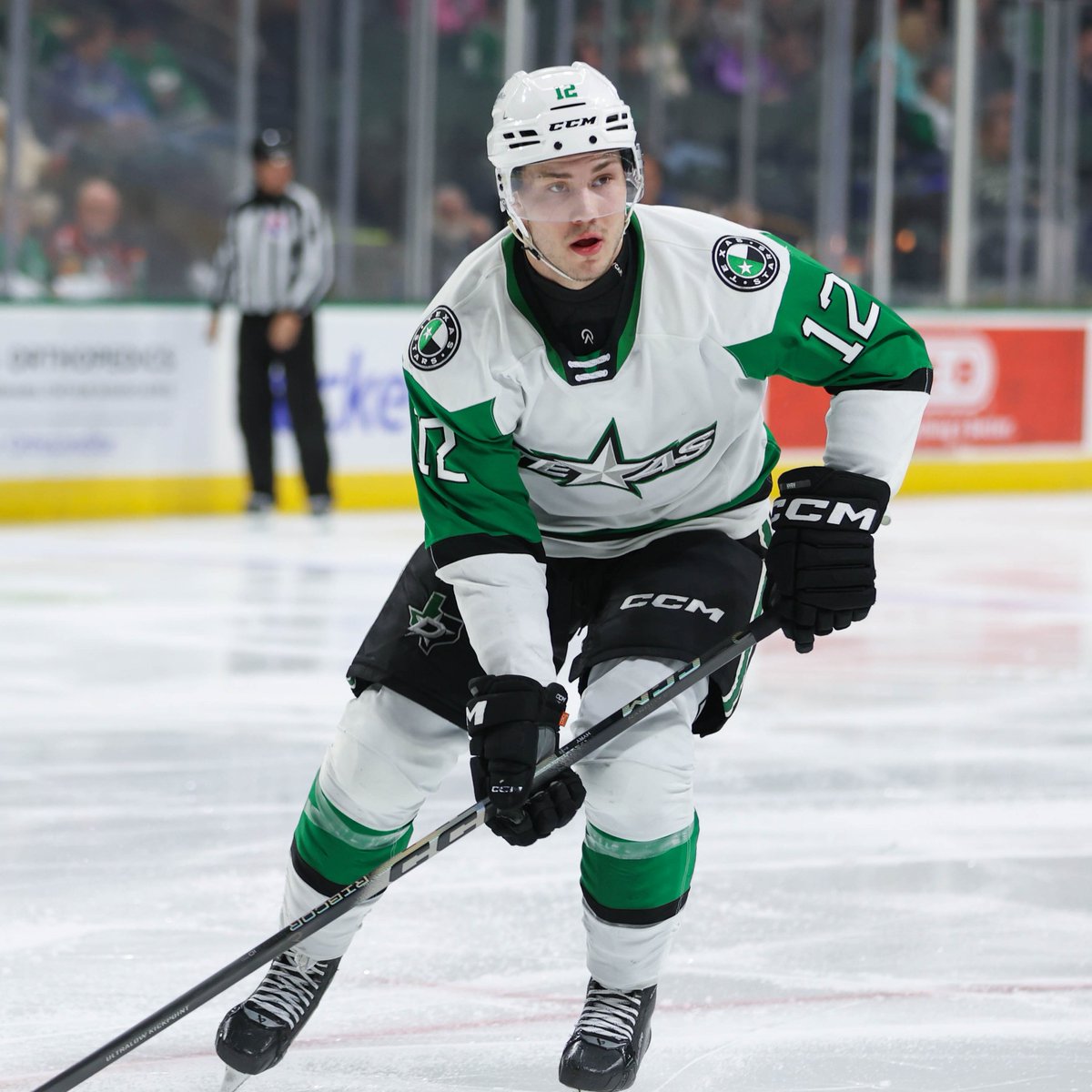 TexasStars's tweet photo. The @DallasStars have signed forward Artem Shlaine to a one-year, two-way contract and forward Arttu Hyry to a two-year contract through the 2027-28 season. Additionally, they signed goaltender Brandon Halverson to a one-year, two-way contract.

More: https://t.co/2GDVkgxvf7 https://t.co/lYyvJWV5Ad