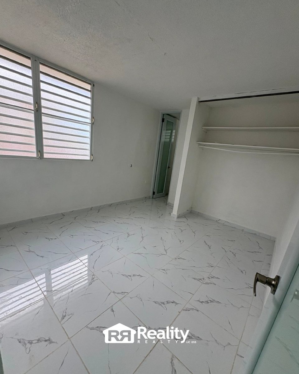 RealityRealtyP tweet picture