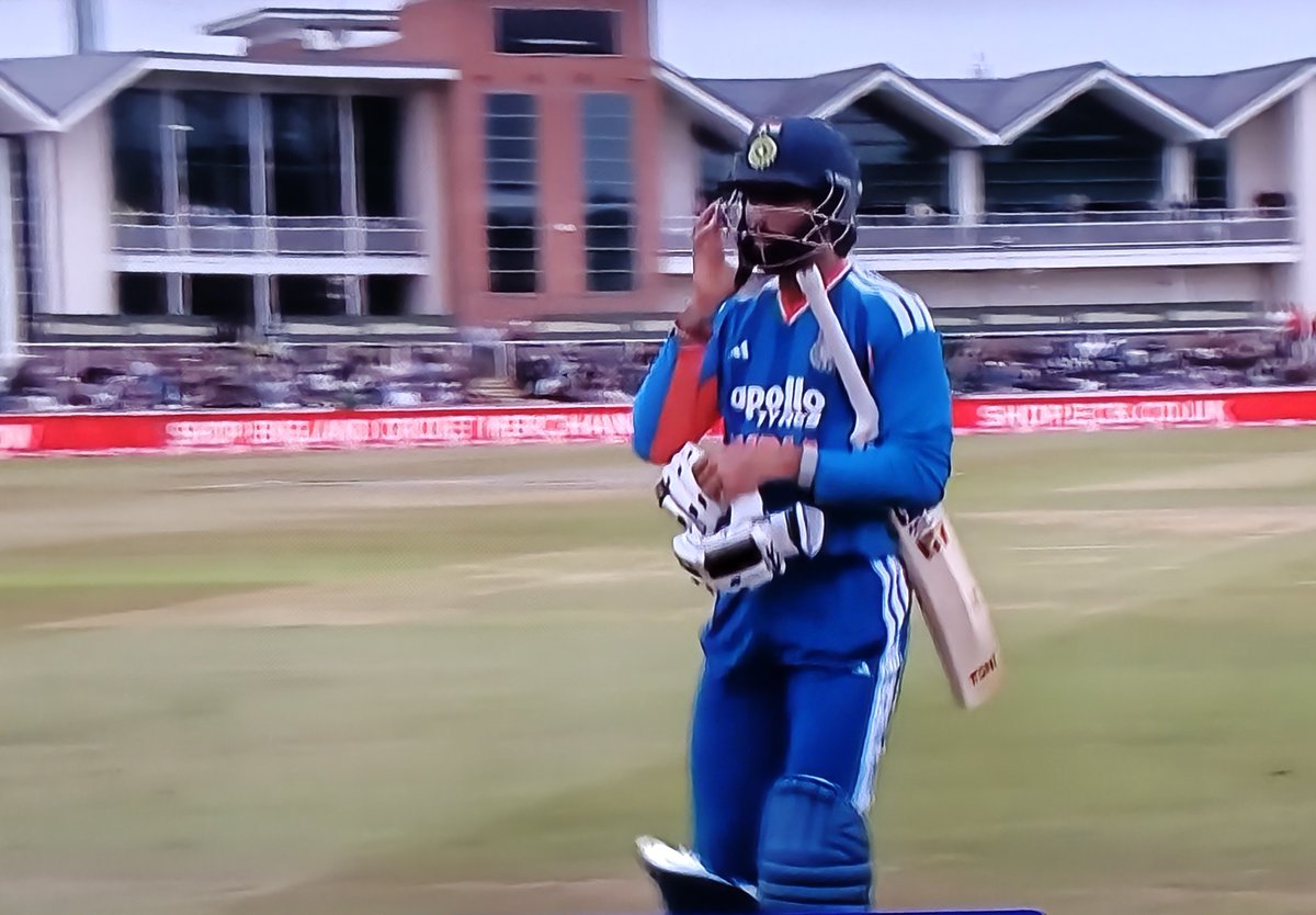SinghPramod2784's tweet photo. Tilak Verna's miserable stay ended. He scored 13 runs of 13 balls. In T20, scoring 13 runs of 13 balls is a crime. Shreyas Iyer is batting as if he is playing an ODI. God save this team. #EngvIndia #T20 https://t.co/osKWJlRQl4