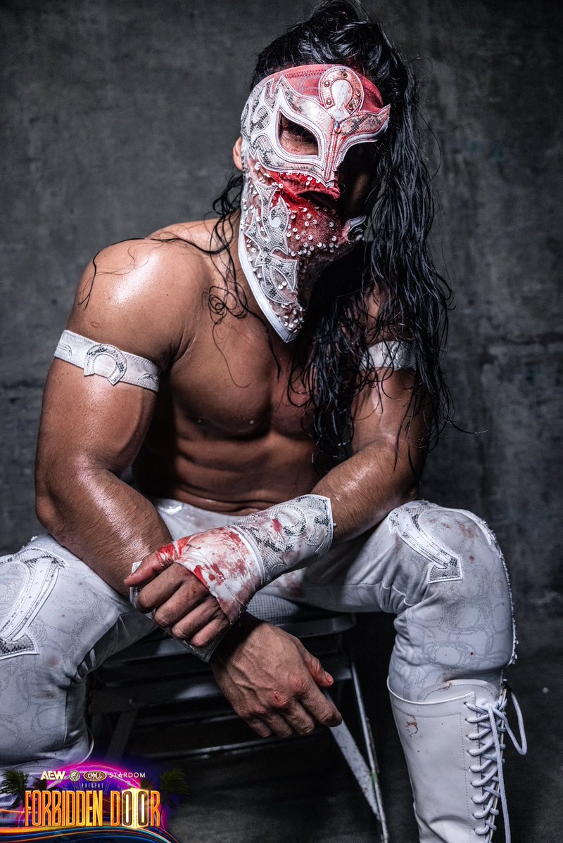 RyanLoco's tweet photo. el mejor || @bandidowrestler @AEW https://t.co/EORTEuVIWI