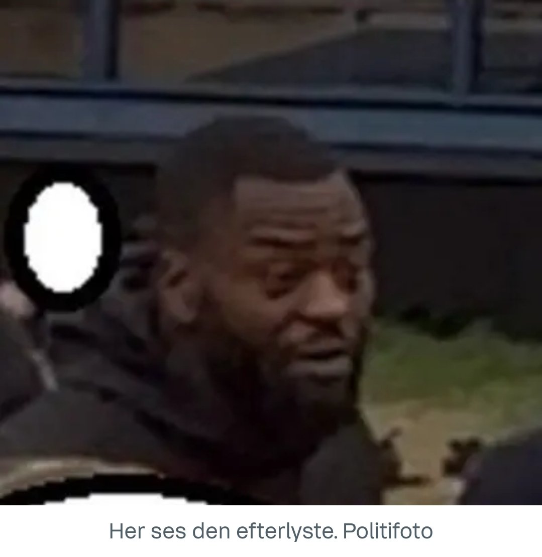 Martiniqueping1's tweet photo. Tirsdag aften blev en 32-årig mand udsat for et groft overfald ved et storskærmsarrangement på Islands Brygge. 

Han er svært tilskadekommen. Københavns Politi har forgæves ledt efter gerningsmanden og deler derfor onsdag aften et billede af den mistænkte.

Det her er uholdbart! https://t.co/7v30gBnjMY