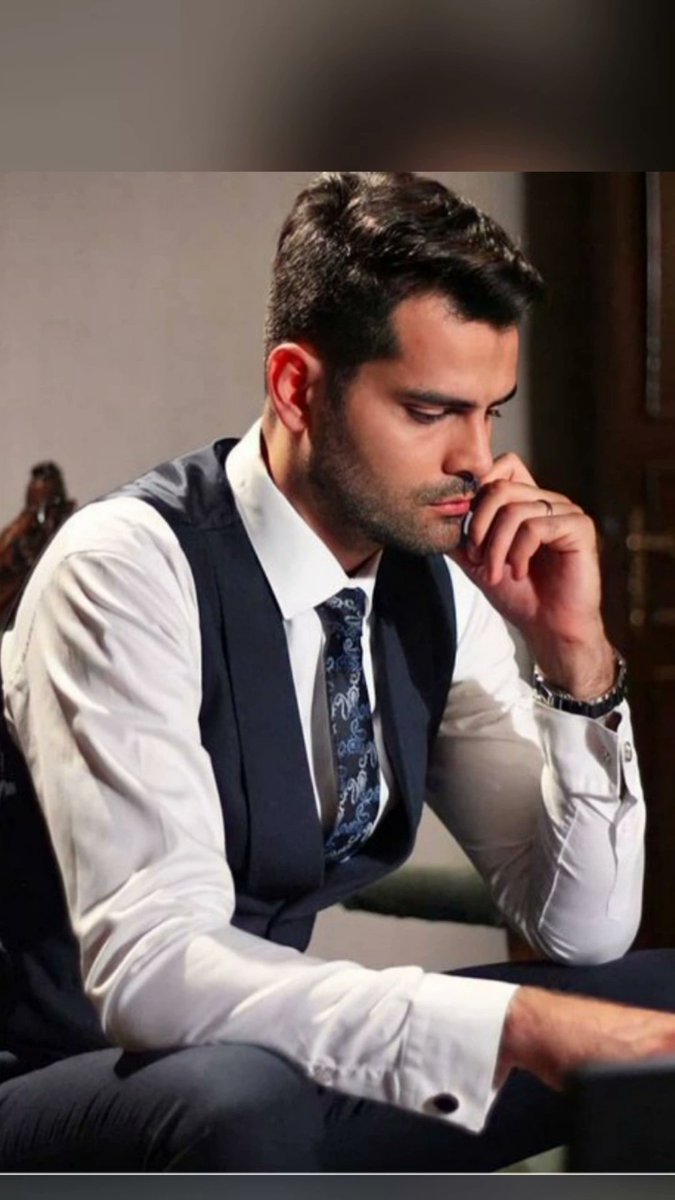 hazerpapatya's tweet photo. Şimdi ben sana dünyadaki
En güzel duygunun seni ÖZLEMEK olduğunu,
Hangi sözlere ve hangi şarkıyla  nasıl anlatayım...
mihriyce
@ERKANMERICC
#ErkanMeriç https://t.co/2gpbdGY51q