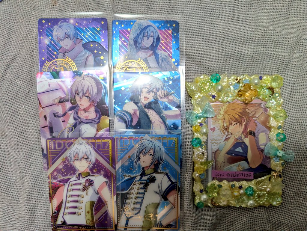 njyn126's tweet photo. 《譲渡》
アイナナ　メタカ　アンコール2

譲
三月　大和　ナギ　一織　陸　壮五　
環　千　百　万理

求
画像1 .2→350
画像3→400
画像4→500
＋送料

ピタゴラ含むお取り引き最優先 https://t.co/n1WNZIqsSL