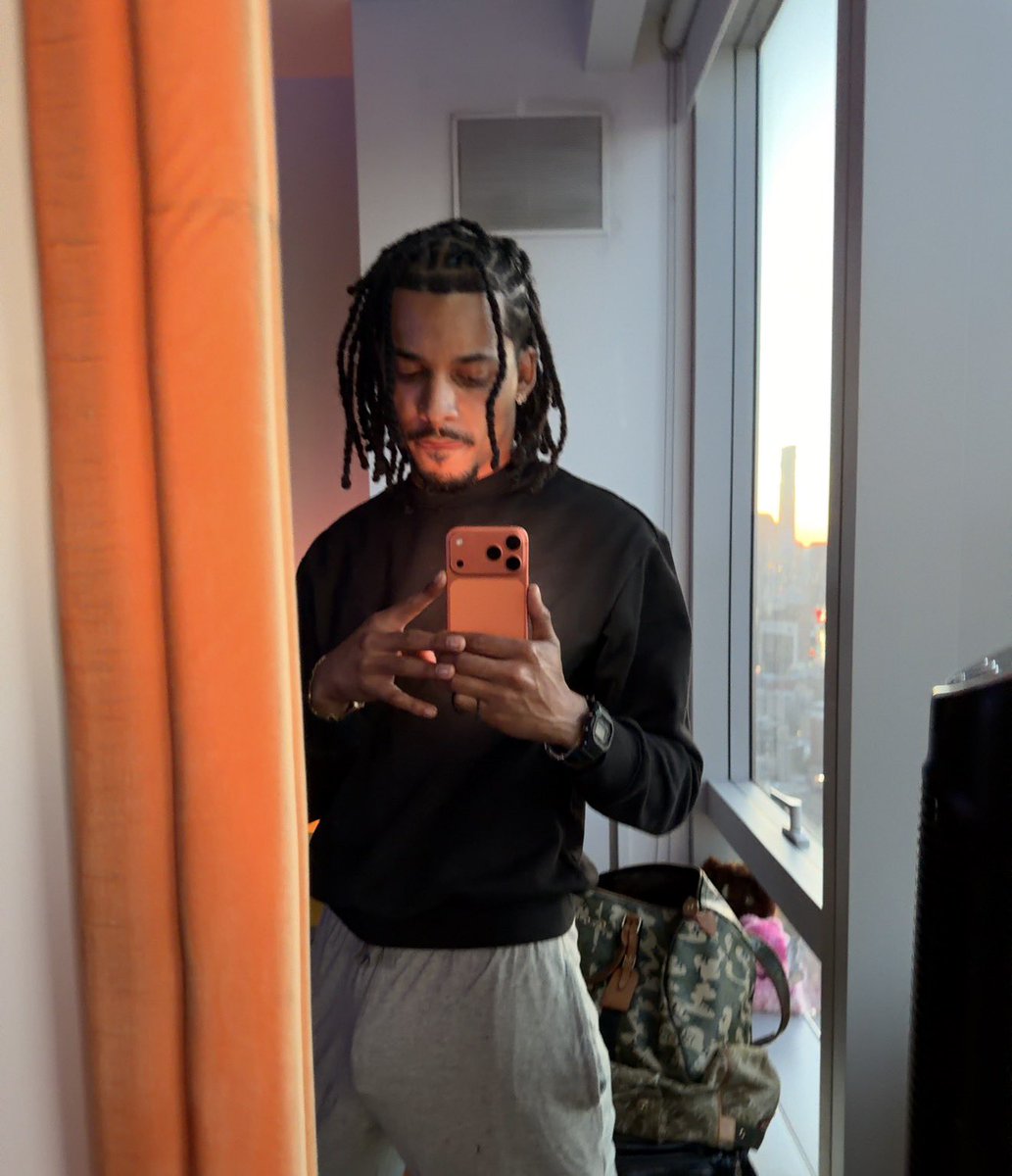 tyrellmurrayy's tweet photo. https://t.co/c6fBW9Fw9v