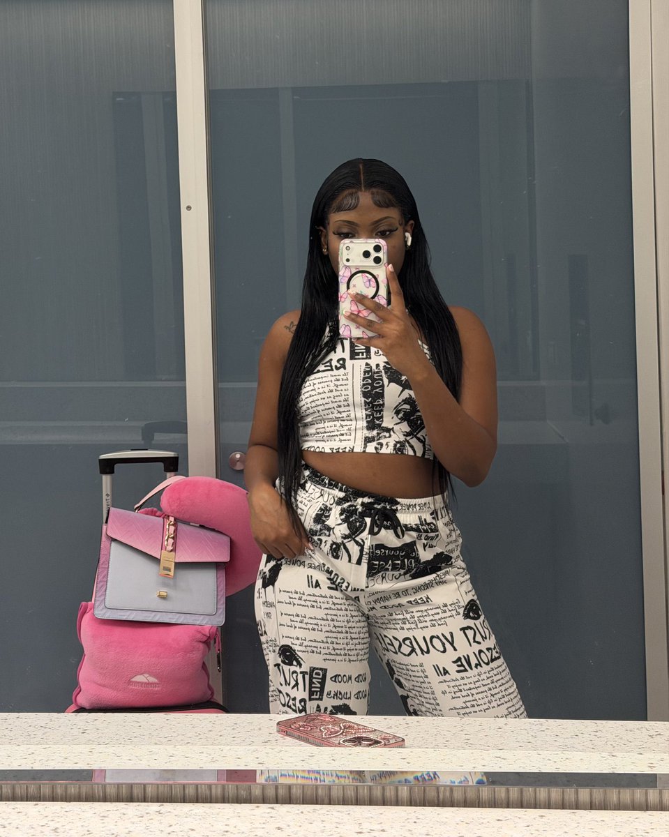 Debbiexoxo7190's tweet photo. 🛍️💕 https://t.co/KUXUZeehF3