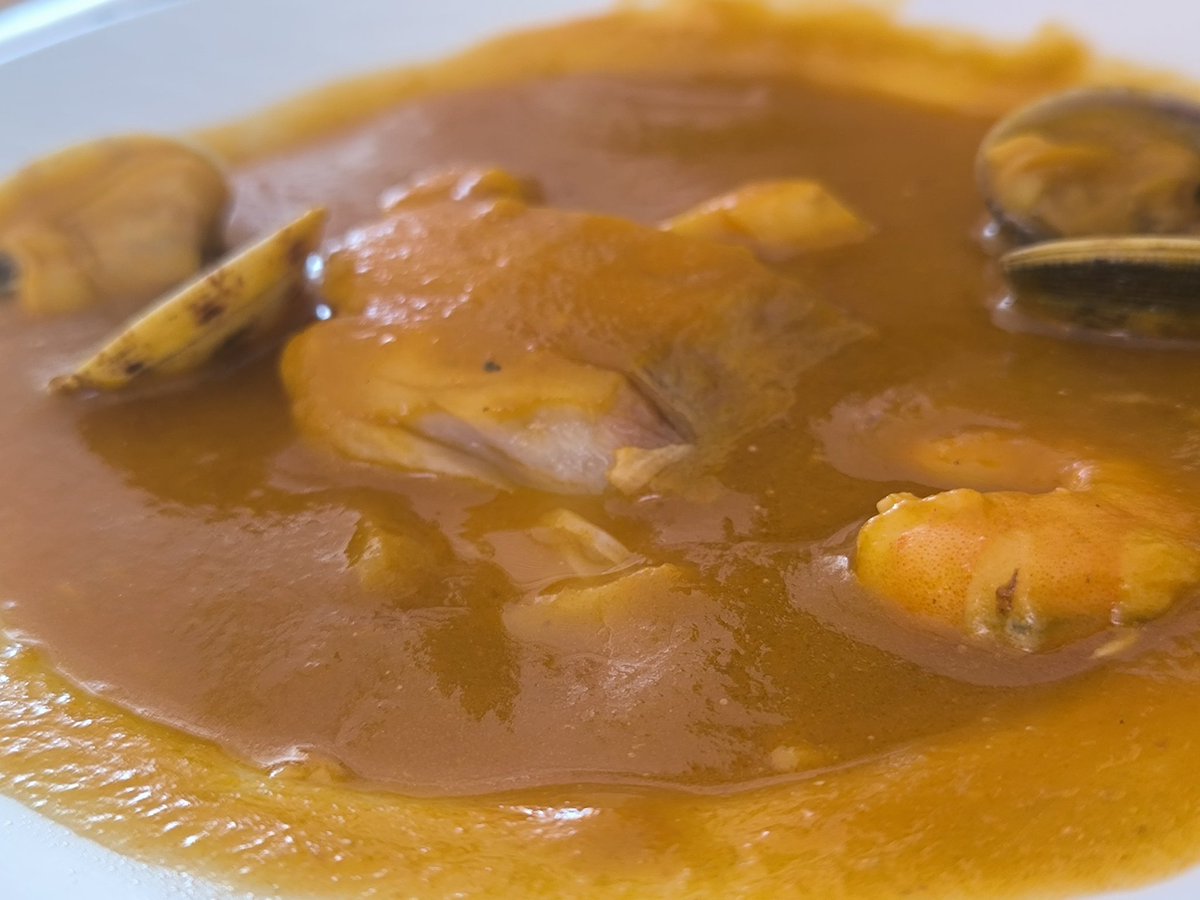 GastroCharlie's tweet photo. Bar El Pescaíto en El Puerto, siempre.
Buen pescado y marisco y son muy flexibles, por lo que puedes comer estupendamente de tapeo. https://t.co/vf990mGyOJ