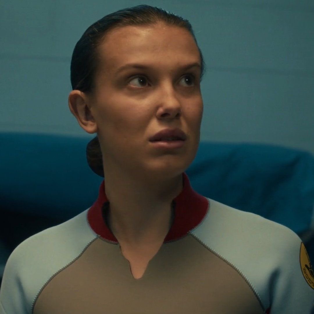 Starsofthemoons's tweet photo. this fuckass outfit pisses me off still like why did they have her wearing this for the last day of her life https://t.co/dEsp6sTpSW