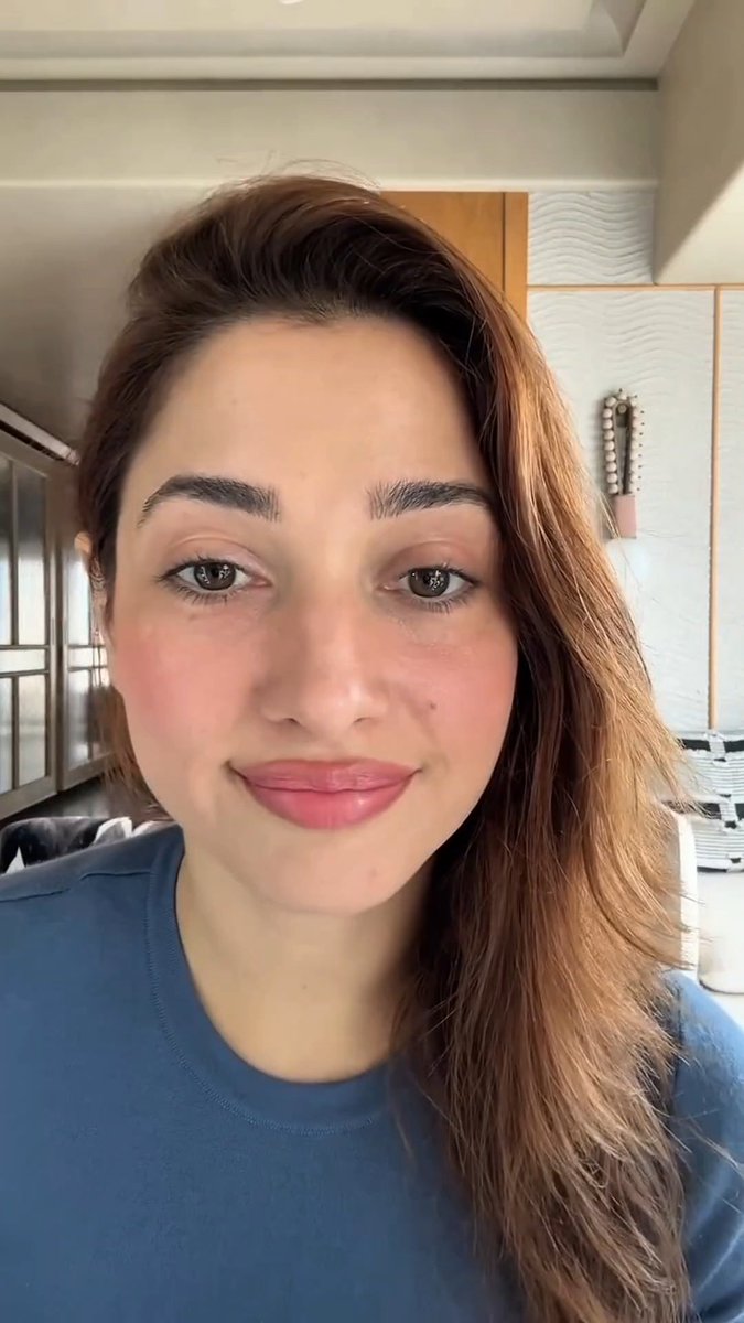 Keeeda_'s tweet photo. Tamanna Bhatia  🚫
    Milky Beauty     ☑️

#aunty #desi #bhabhi #actress https://t.co/hsPoQbkUNJ