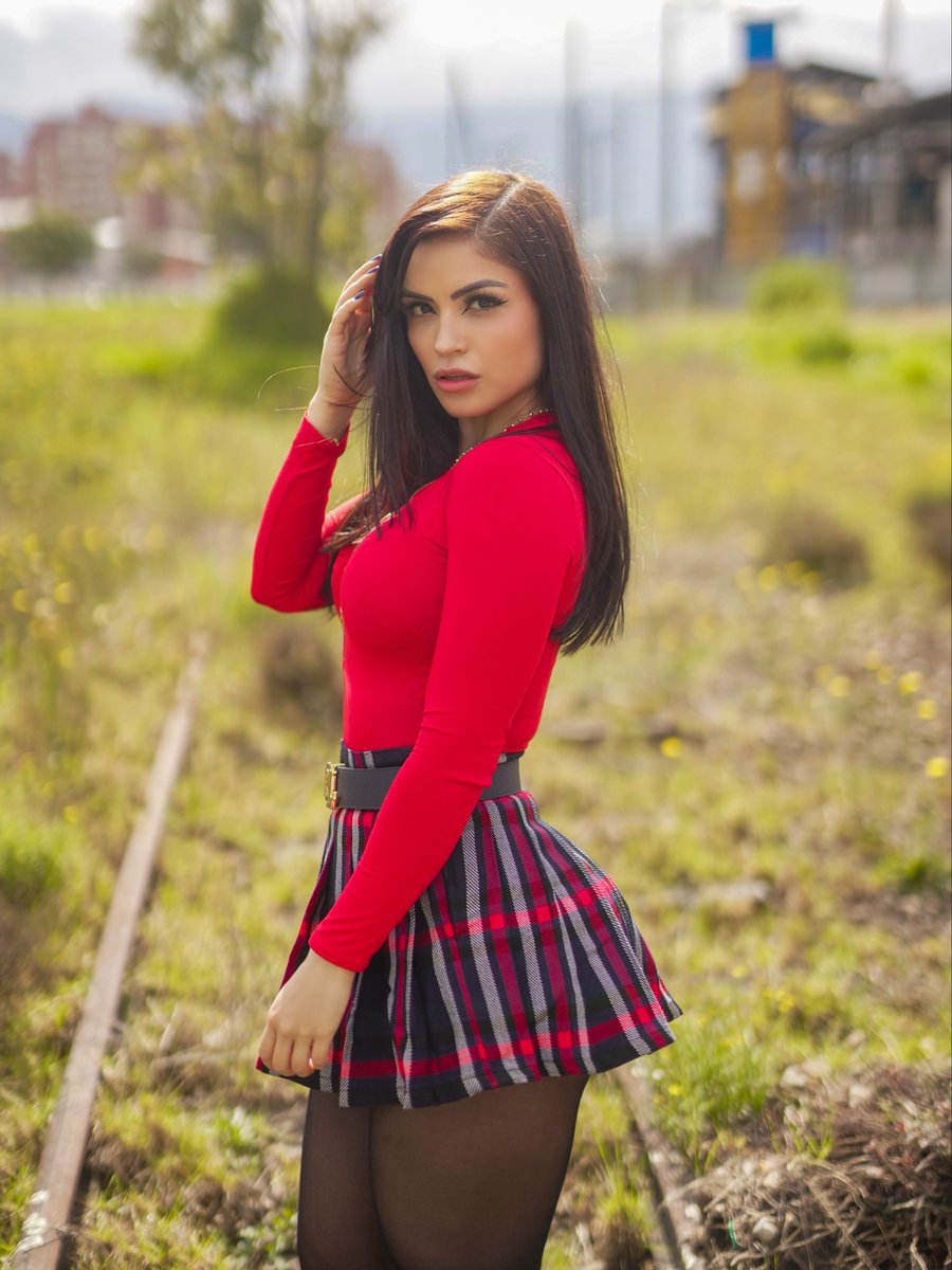 GarzonValentin3's tweet photo. Pretty pics♥️💌 Cuál fue tu FAVORITA? @GarzonValentin3  #SexRol https://t.co/4yb1KdSSHG
