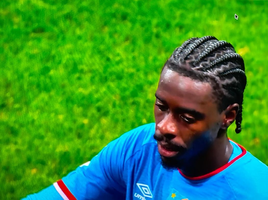 radiookapi's tweet photo. ⚽️🏆Coupe du monde FIFA 2026 : 🇨🇩les Léopards quittent la compétition, mais n’ont pas démérité. Ils ont marqué l’histoire : 52 ans après, ils ont porté la RDC au Mondial jusqu’aux 16es de finale. Ils rentrent au bercail, tête haute, portés par la reconnaissance de tout un peuple.