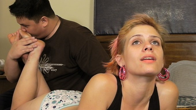 Tyler FeetCore - 1 pic. Justine Sanders is always so pretty! https://t.co/pT1DRX5Mtw