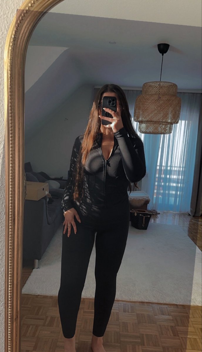 GoddessMarieR's tweet photo. Cuckies dürfen jetzt unserem Channel beitreten und brav dienen. Macht euch nützlich und lasst eure Gehalt von einem Alphapaar abmelken. 💅🏽

https://t.co/8714YSi6Bc

#paypig #RussianGoddess #humanatm #schuldschein #debtcontract #zahlsklave #Tribute https://t.co/t1zcxLMuX3