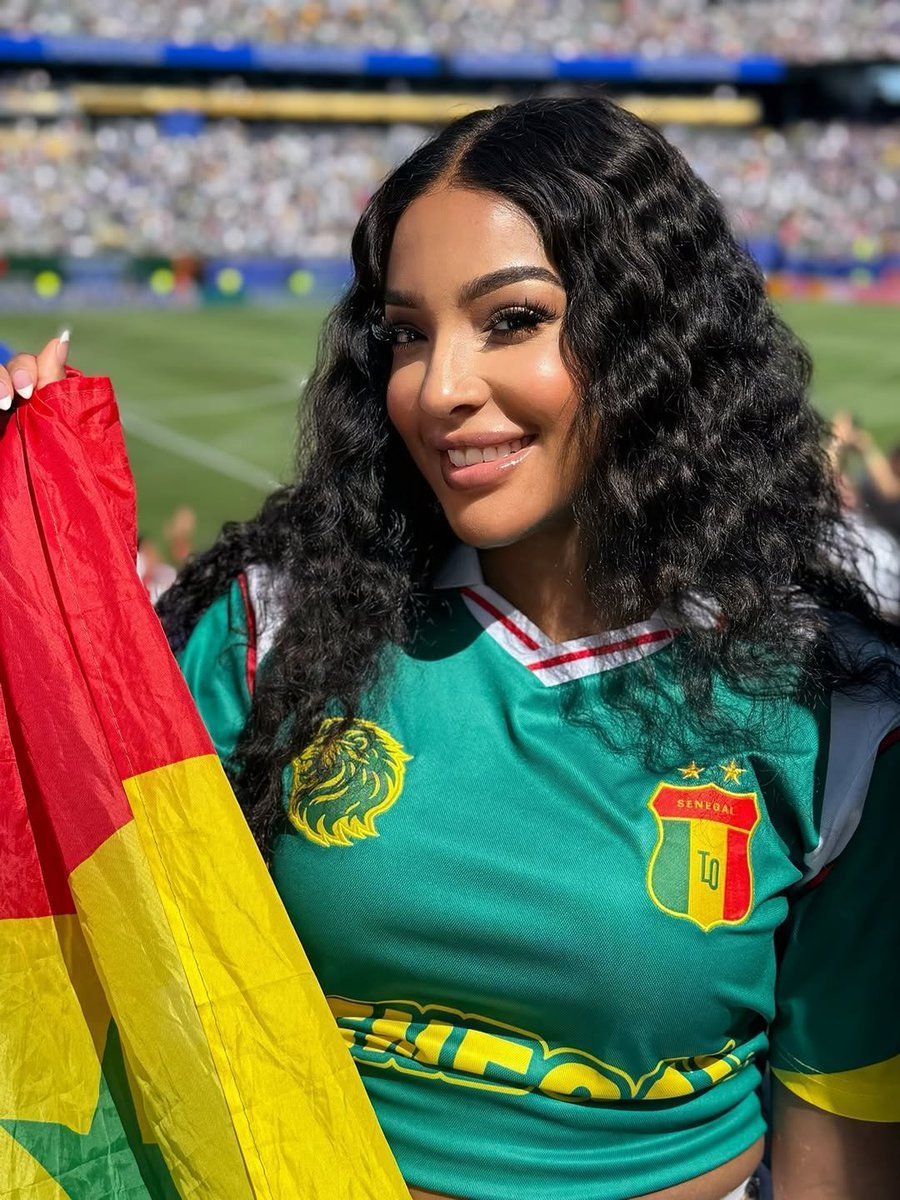 WCGallery1's tweet photo. A Happy Senegalese Fan https://t.co/QycrWdPtZU