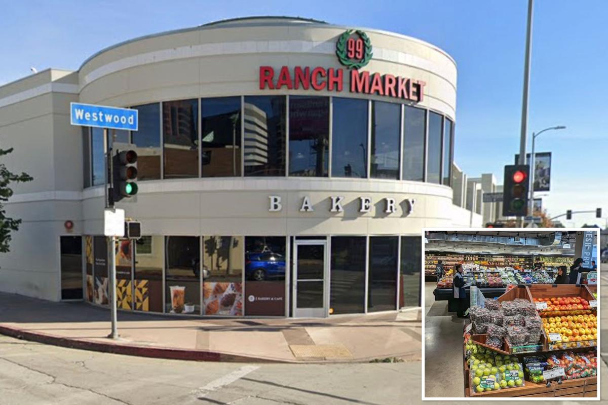 nypost's tweet photo. Asian supermarket chain 99 Ranch Market paid Chinese staff more than other workers, feds say https://t.co/yN3SjATBHH https://t.co/a6hfpN6lWN