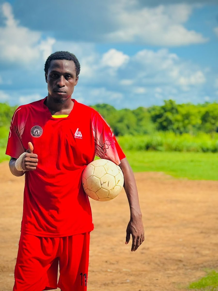 Flaming_Knights's tweet photo. MAN OF THE MATCH 🏆

A performance worthy of the award.

⚽ 3 Goals
🎯 1 Assist

Peter Babs was simply unstoppable, leading the team with a clinical display as we secured an emphatic 8-1 victory.

A true match-winning performance. ⭐

#FantasyFootballLeague #DareToDream #FKFC https://t.co/vvB7rkLB5p