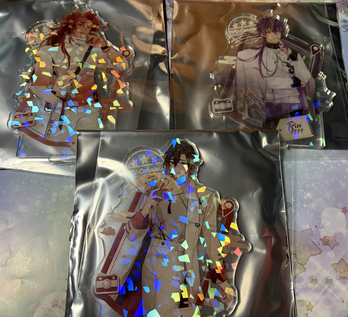 _rokukage's tweet photo. 【交換】NU:カーニバル ぬかに タワレコ 特典 ホログラムアクリルスタンド アクスタ

譲:エンテン、八雲、リン

求:玖夜、エイト

郵送での交換となります🙇‍♀️
お気軽にお声かけください！ https://t.co/vjmUksUJ6d