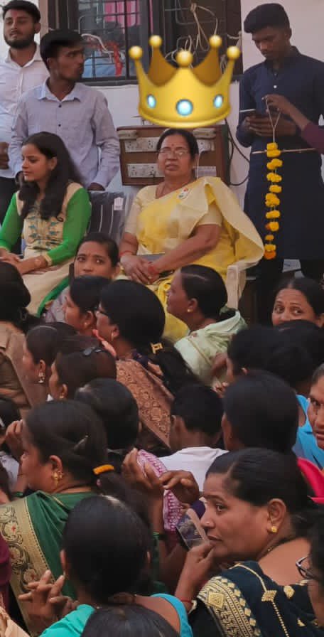 Nehapaliwal501's tweet photo. हमारे सौसर क्षेत्र कांग्रेस की साथी बड़ी बहन विमल चौधरी दीदी को जन्मदिन की बहुत बहुत शुभकामनाएं 🎂 और ढेर सारी बधाई 🎁🌹 https://t.co/ivNfLafxHV