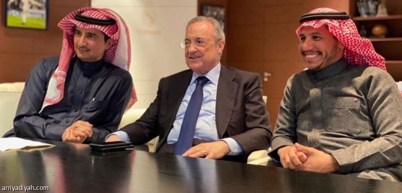 f2029's tweet photo. @3z_39 على الاقل نتذكر ذكرى جميله مباراه بدور اقصائي وتم فيها هزيمة بطل او وبا وانجلترا
اعرف لك فريق رايح لمدريد يقول له تكفى تعال العب معنا ذكرى انك ( هزمتنا ) وفرت علينا 😂 https://t.co/14RqDHyi7Z