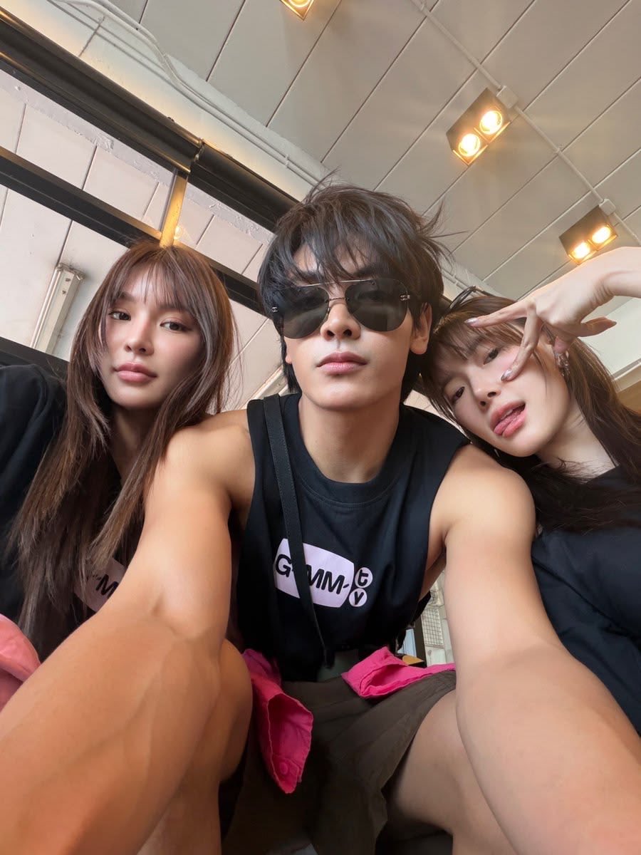 chvvpterism's tweet photo. ทั้งสามคนกลับมาแล้ว! 

@lilcococrush @frbrightt https://t.co/PX5gxyH5aH