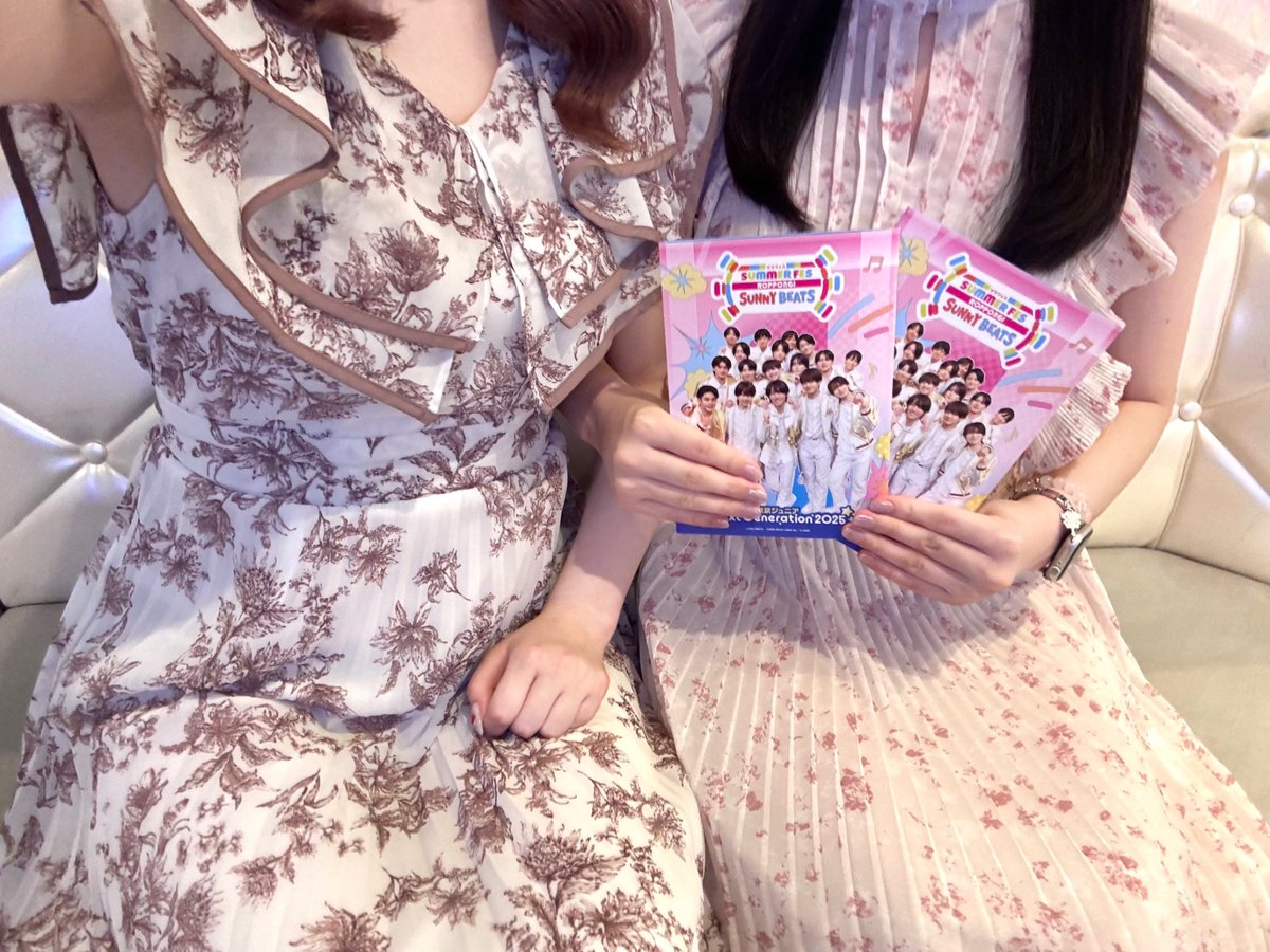ke1s2_'s tweet photo. たのしみにしてたネクジェネ鑑賞会💿🎶
なつ♡の思い出に浸れてしあわせᐢᴗ͈ ᴗ͈ᐢꕀ♡ https://t.co/VsqaYjW0HU