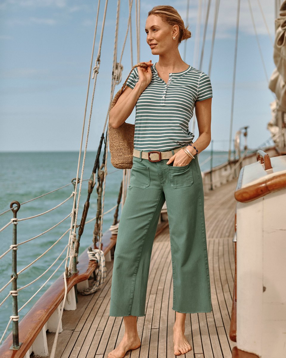 JJillStyle's tweet photo. FRESH off the horizon—Blue Sky Thinking: our new collection inspired by living in the moment. #jjillstyle Shop now: https://t.co/cM2ZT66pz6 https://t.co/kwBzd3UJbw