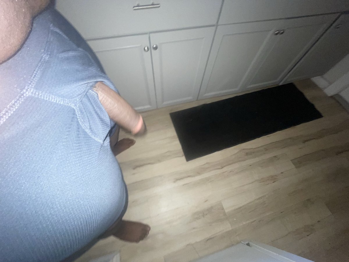 moneyhavinit's tweet photo. Horny Asf #gaytop #386freaks #bbc #daytonabeach #dl https://t.co/Oq6mNN6e9K