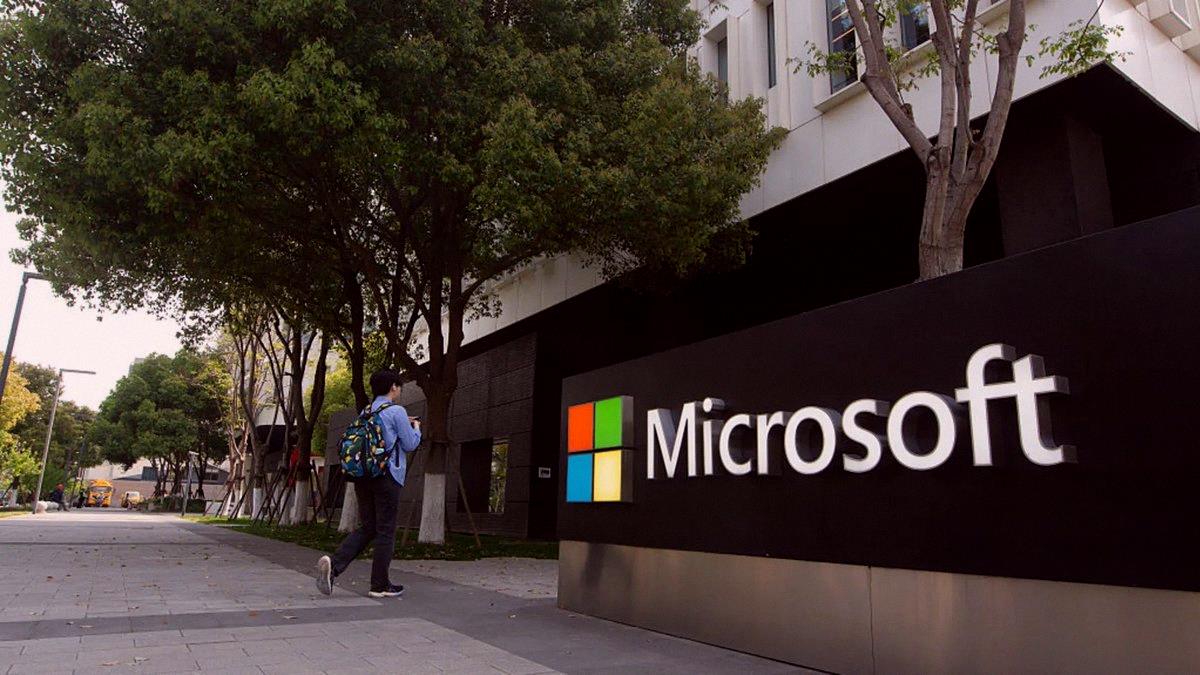 J7zai's tweet photo. マイクロソフト $MSFT、また人員削減か。営業やコンサル、Xbox関連のポジションが対象になるらしいよ。

削減規模は従業員22万人の2.5%未満になる見込みみたいだってー。Business Insiderの報道。 https://t.co/edfzWFxBzp