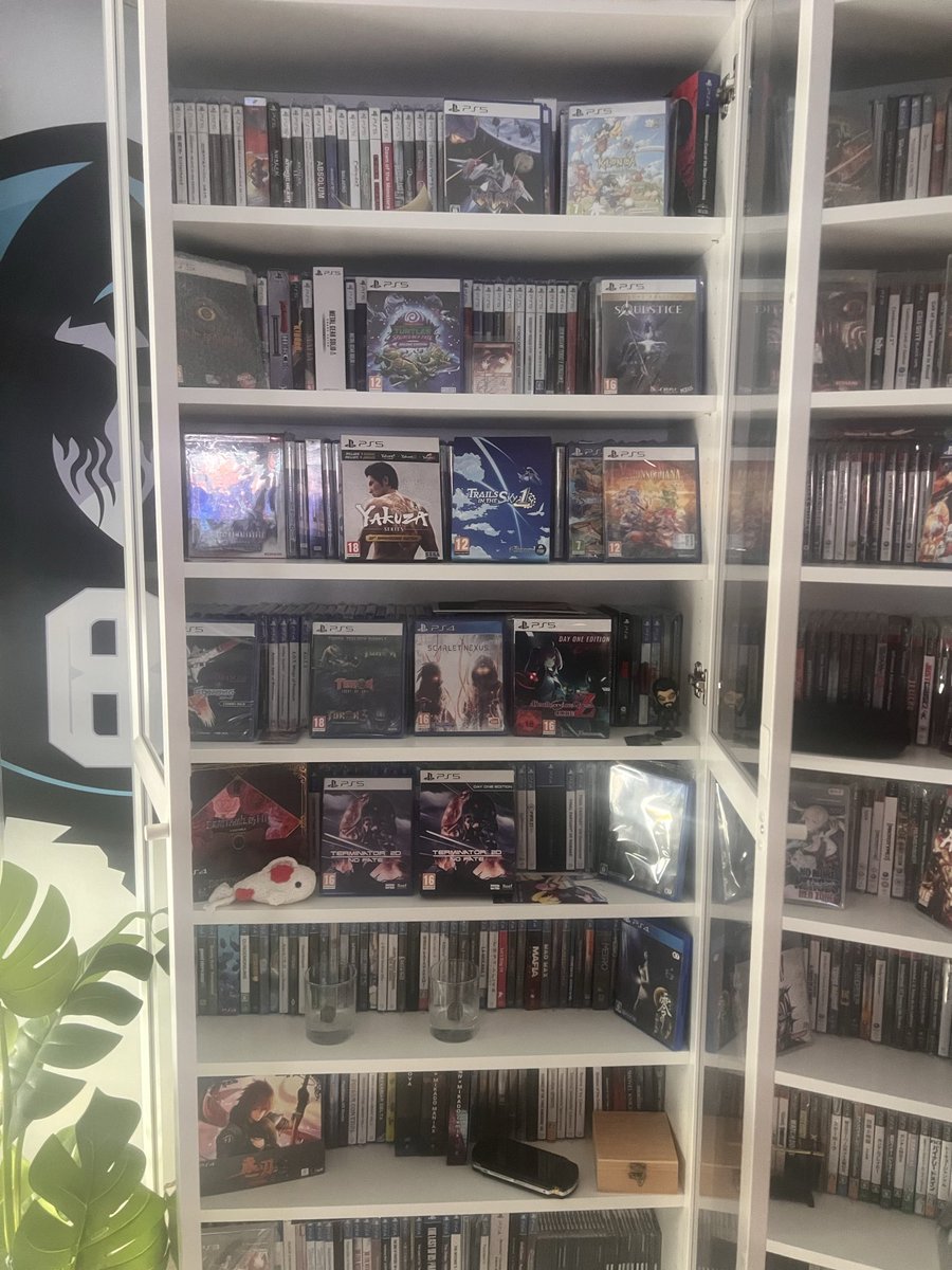 BersGamer's tweet photo. @PlayStation ❌ digital https://t.co/uQaEJk9YAn