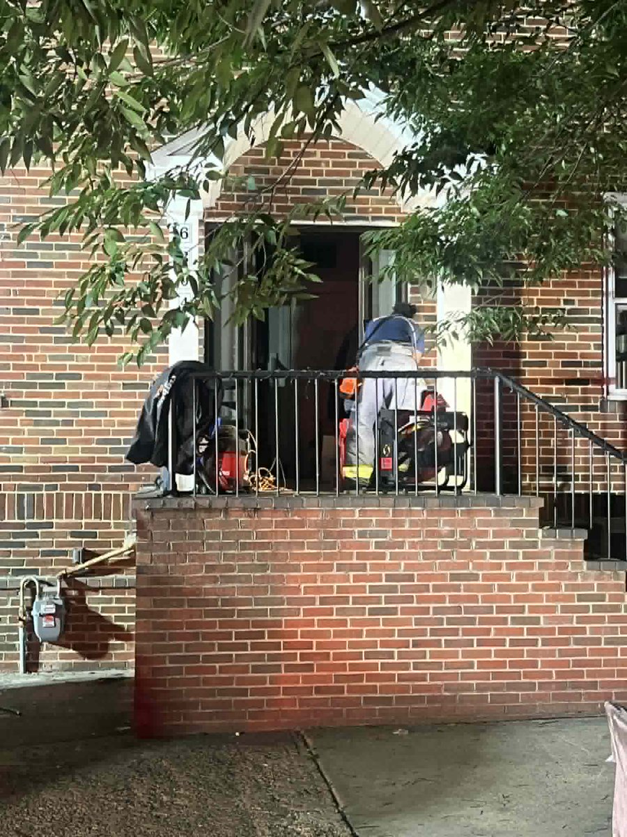 BCCRS's tweet photo. Shortly after 10:00 p.m. on Wednesday, June 24, Rescue Squad units responded along with
units from Bethesda, Chevy Chase and Glen Echo to a house fire in the 6300 block of Wisconsin Ave., in Chevy Chase. #ChevyChaseMD #HouseFire #RescueSquad https://t.co/4bKFtAAtZy