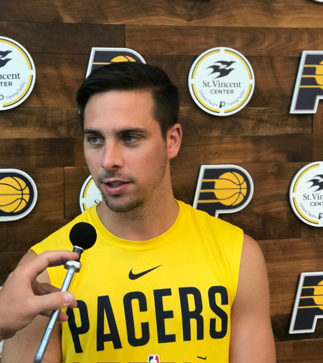 pacerslegend's tweet photo. INDIANA IS THE SEXIEST TEAM IN THE LEAGUE https://t.co/7t6PU0BipO