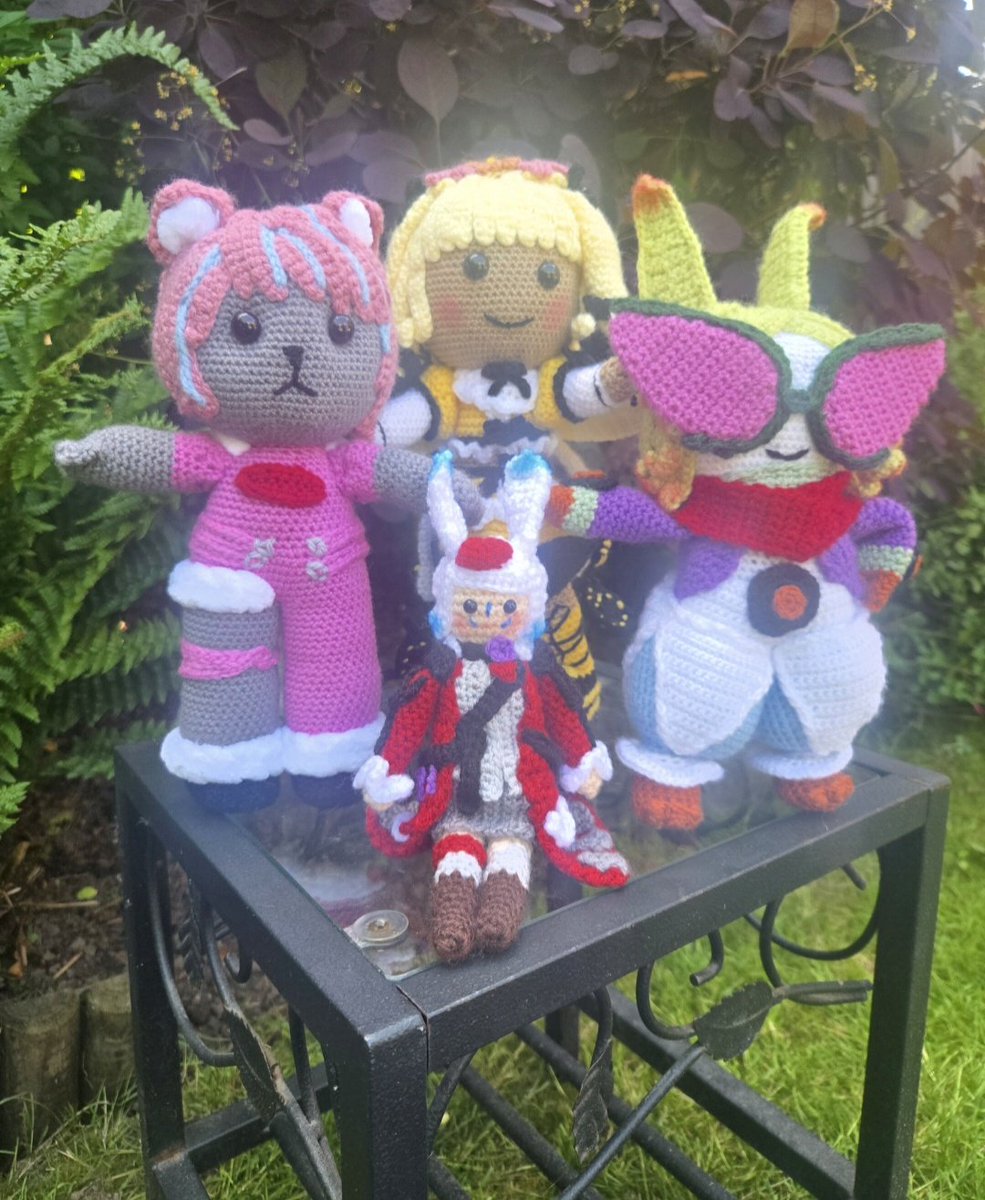 hanime123's tweet photo. My weird guys made it into the final yippie!!! https://t.co/mAElCkl1OD