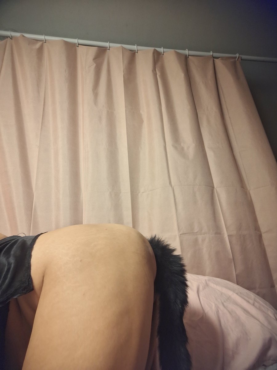 Donitycandy's tweet photo. No matter how hard I tried to find...
Hmmm Still can't find out. 

But you can find me at 
https://t.co/WiUQOs6FkO https://t.co/vZhWaajLDh