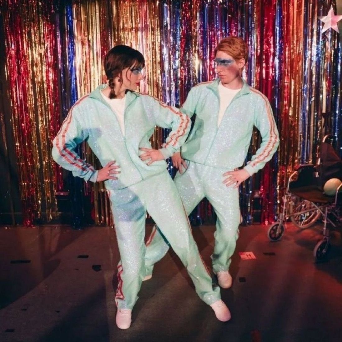 TheSwiftSociety's tweet photo. 📈| “Opalite” by Taylor Swift gains 4 spots to #172 on Global Spotify with 1.247 MILLION streams! https://t.co/pOs2qJOavy