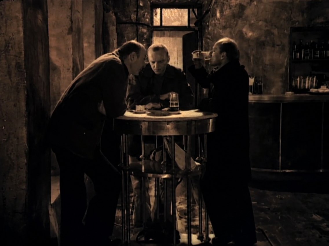 original_camus's tweet photo. 🎬 Stalker 1979
Director:Andrei Tarkovsky https://t.co/x9EuuOCo7k