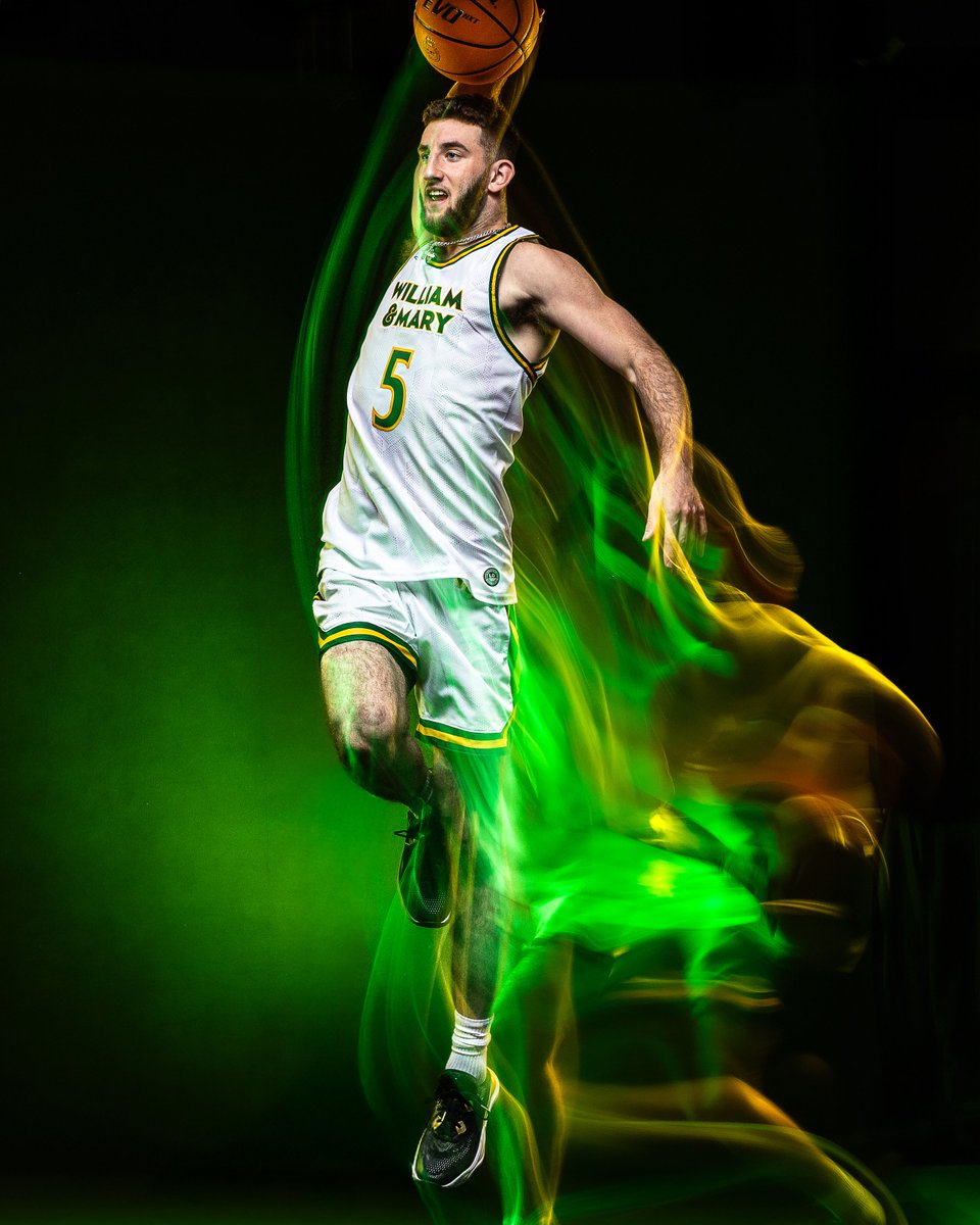 WMTribeMBB's tweet photo. Ethan Connery ➡️ Back in the Burg 

#GoTribe https://t.co/YGIeiK40M9
