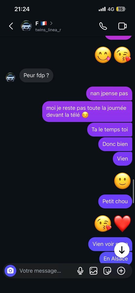 yzk68's tweet photo. Passer sa vie sur insta et Twitter a la recherche de personnes pour les insulter… au final je lui et bien mise à l’envers https://t.co/Na6LB1mFnd