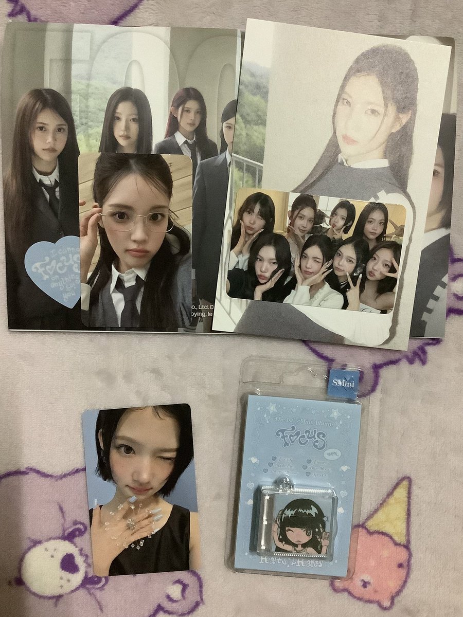 feyfuu's tweet photo. พร้อมส่ง | wts

♡ บั้ม focus แกะแล้ว ได้ของครบ 
การ์ดยูฮา โปสจูอึน 150฿

♡ smini ปกอีอัน การ์ดจีอู 180฿

💌ส่งฟรี

#ตลาดนัดh2h #ตลาดนัดhearts2hearts ตา��หา https://t.co/Xfvz9lViPS