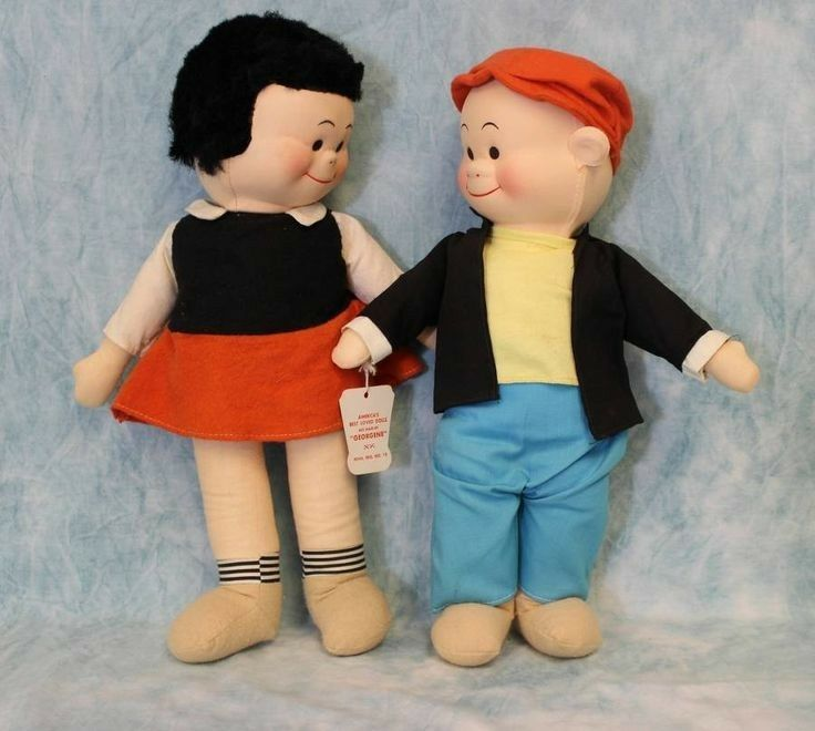 colleen_daves's tweet photo. Nancy and Sluggo stuffed cloth dolls by Georgene Novelties, 1940s https://t.co/dny0MsWYot