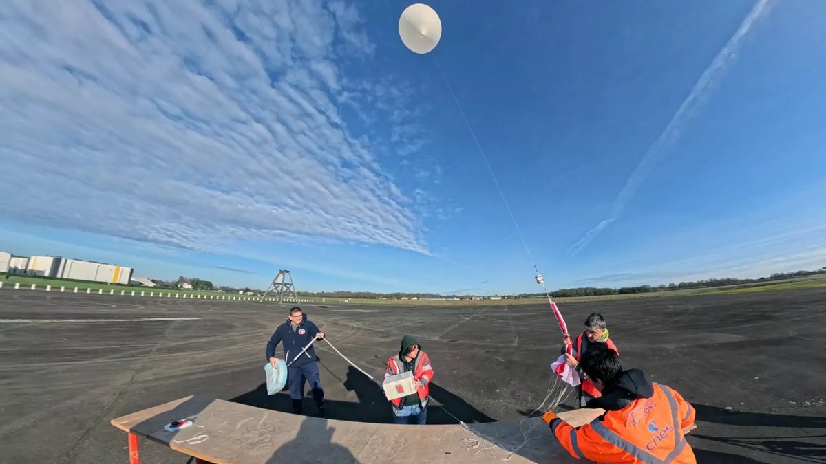 CNES tweet media