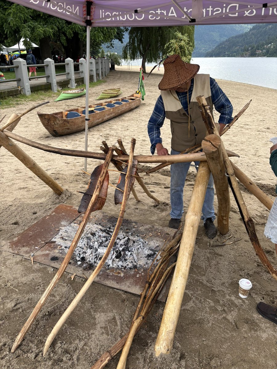 veedlebop's tweet photo. When your Canada Day includes fire roasted salmon @NelsonKootenay https://t.co/97uYcUvl5T