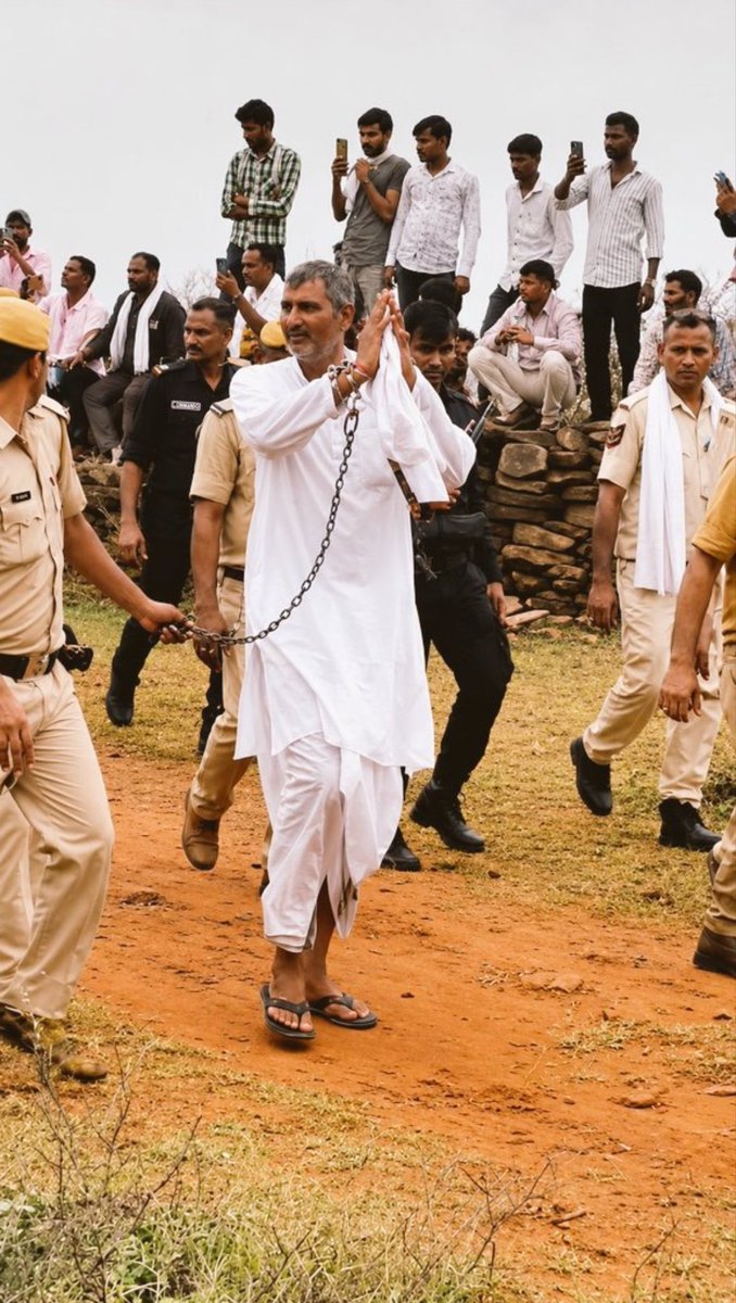 Drbainsla01's tweet photo. जंगल का शेर 🦁 
जगन गुर्जर का भाई (शेर जैसा भाई होती दुनिया पर राज ही होता है )
अपने भाइयो के पीछे ही कोई आदमी दुनिया पर राज कर सकता हैं https://t.co/CMH55r4dhI