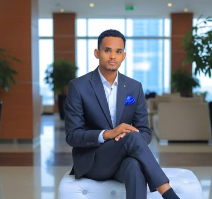 AbdirahmanKalil's tweet photo. Hamblayo umadda soomaliyeed🇸🇴 https://t.co/TOcCSKyX8b
