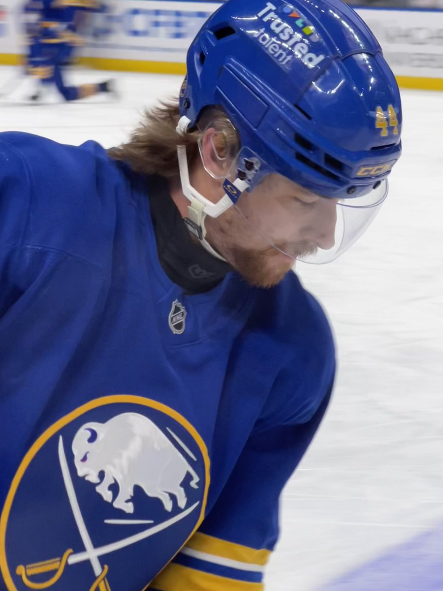 jquizzy22's tweet photo. No one hit me up during this time of mourning. Josh Dunne you will always have a fan in Buffalo https://t.co/pjZFYdpkK5
