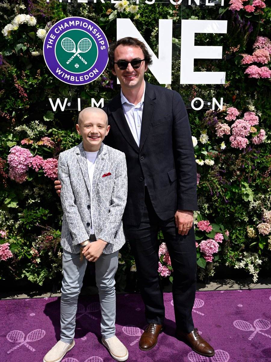 knightofsevens's tweet photo. Dexter Sol Ansell (Aegon “Egg” Targaryen) and Isaac Hempstead Wright (Bran Stark) at Wimbledon! https://t.co/BKB0YzMHNU