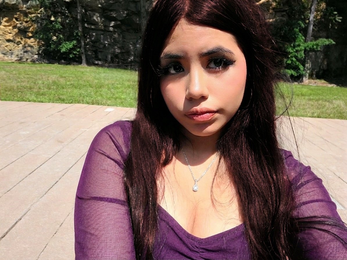 Kazuya764284962's tweet photo. loving summer so far, just need me a nice and obedient piggy whose money I can use to love summer even more~ ♡
also face reveal!! lol
#findomprincess #finsub #findom https://t.co/RPvmfAWneM