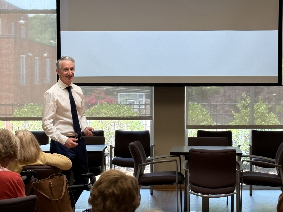 action9's tweet photo. I spoke with seniors at the @LevineJCC’s Oasis program. We talked about fraud &amp; avoiding scams. The conversation was so good, they gave me two ideas to add to my presentation. Thanks for having me. https://t.co/Fca0R2jaZb