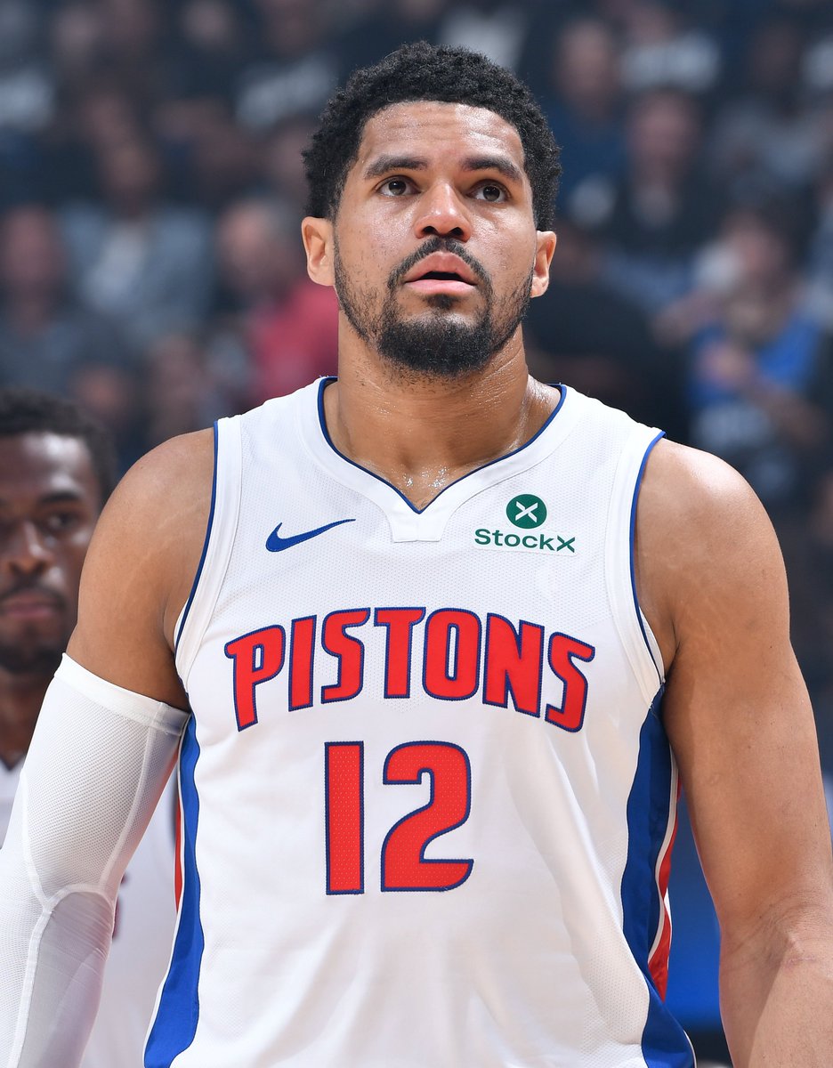 BleacherReport's tweet photo. Tobias Harris has agreed to a two-year, $31 million deal with the San Antonio Spurs, per @ShamsCharania https://t.co/HyroEbt4L9