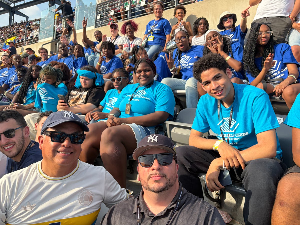 bgcnj's tweet photo. What an unforgettable night for our youth from @BoysGirlsNewark &amp; Hudson!
Thank you to @GovSherrillNJ &amp; @Airbnb for making this @FIFAWorldCup experience possible. Our kids had the opportunity to witness history, share in the excitement of a global event, and create memories. https://t.co/P8eb6kfQk4