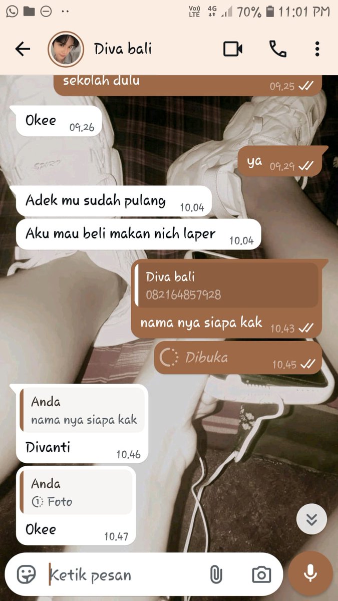 el_urgirlfriend's tweet photo. tolong rt ya kpopers terutama BRIIZE, hati2 sm skemer jelek ini, kerjaanny nipu ga kapok, jual ls dgn harga murah ke dan tiba tiba ga mau ngasih barang, trsdia suka minjem uang tapi ga dibalikin, ngaku gapunya uang, tapi uang yang hasil nipu itu dipake buat PHOTOISM DAN KONSER https://t.co/cUEGwwN0bA