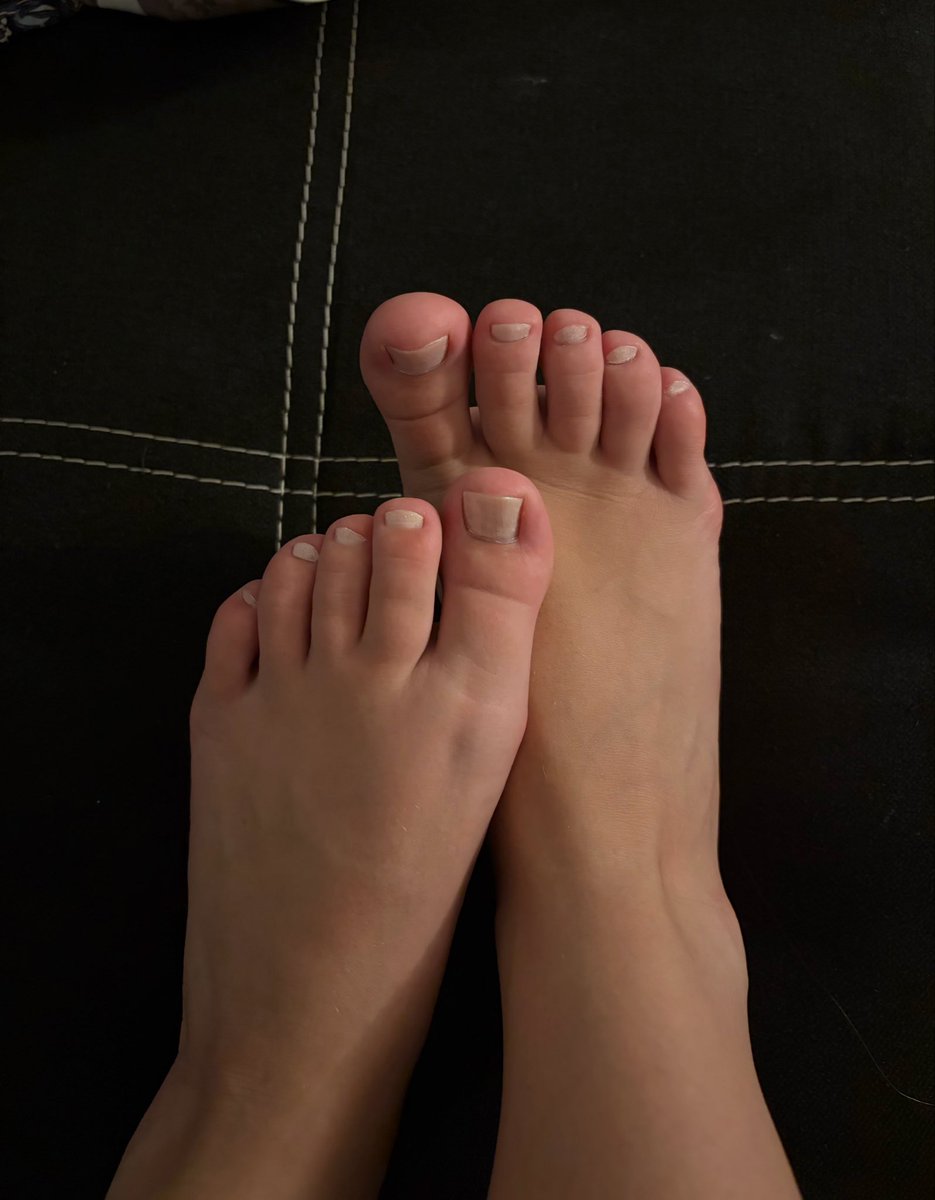 herrin_roxxy's tweet photo. I know you love to spend on them. 
#sub #goddess #findom #herrin #paypig https://t.co/5C3Ti6YOkF
